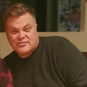 Meet your Posher, Wayne